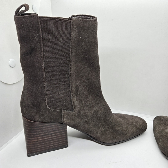s-l400.jpg Blondo Selena brown suede waterproof square heel chelsea boots 7M